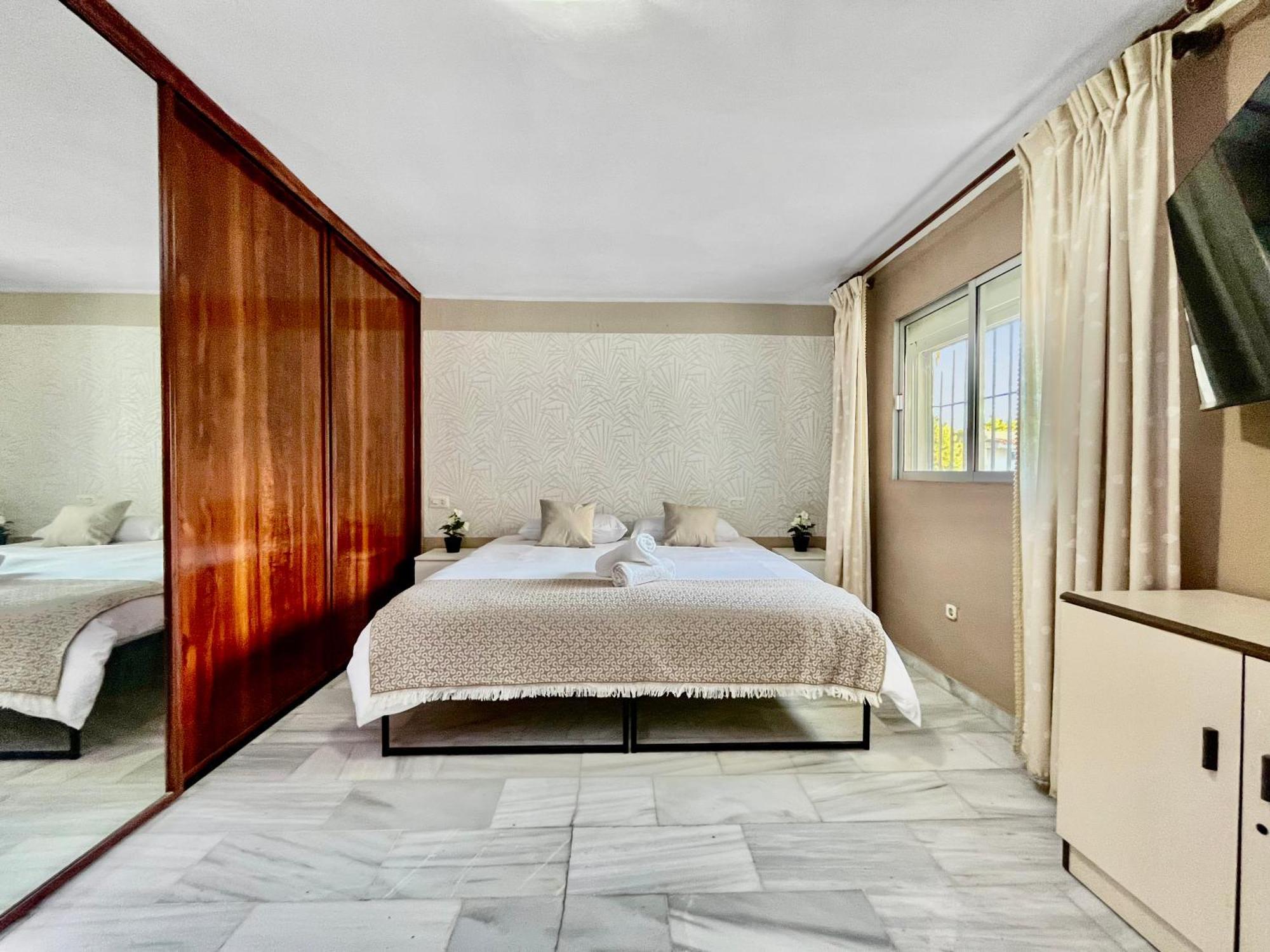 Villa San Patricio I Piscina Privada I Jacuzzi Spa I Bbq I Ps5 I Aire Acon I 3000M2 I 5Min-Centro Jerez de la Frontera Eksteriør bilde