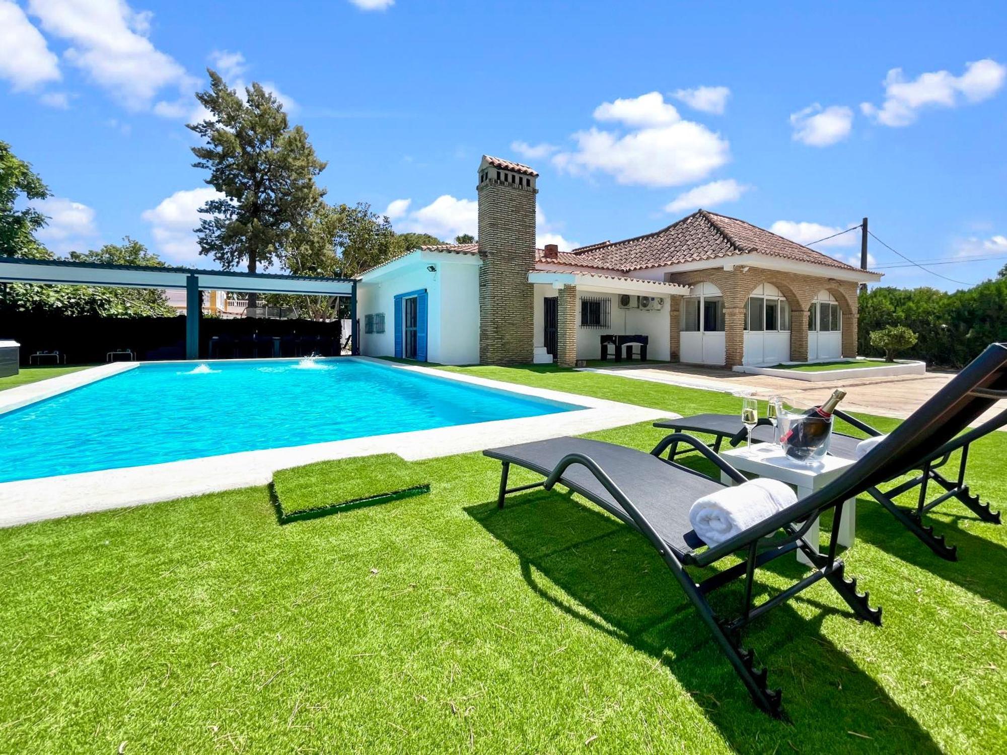 Villa San Patricio I Piscina Privada I Jacuzzi Spa I Bbq I Ps5 I Aire Acon I 3000M2 I 5Min-Centro Jerez de la Frontera Eksteriør bilde